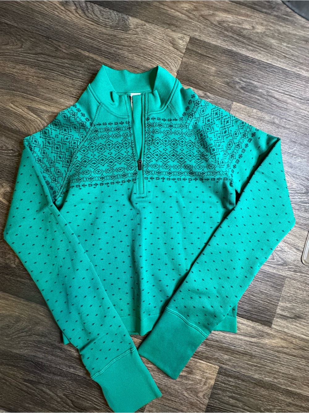 Women's Green Quarter-Zip Patterned Knit Top